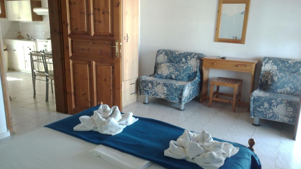 מגלי אמוס Amaranthos Skiathos View חדר תמונה