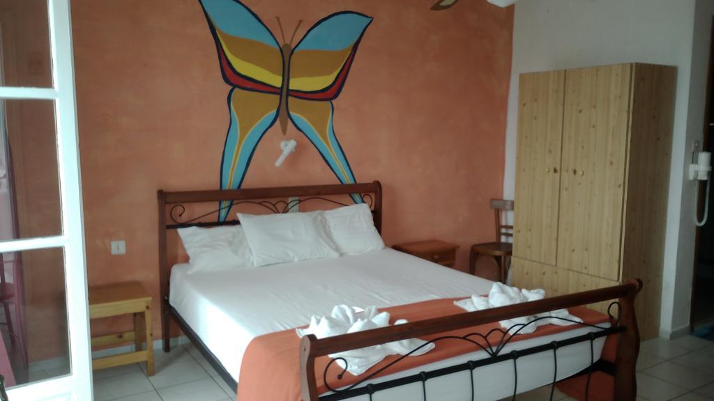 מגלי אמוס Amaranthos Skiathos View מראה חיצוני תמונה