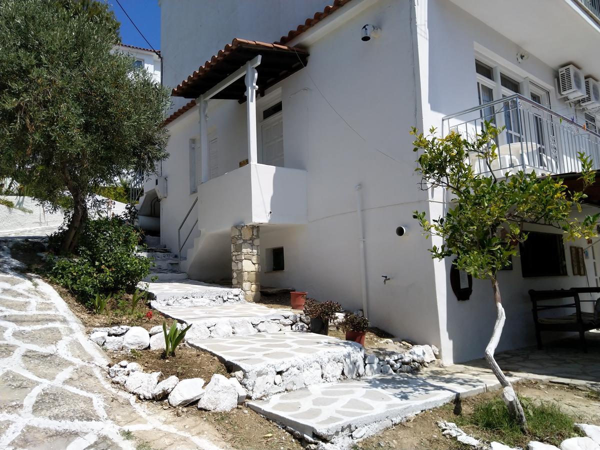 מגלי אמוס Amaranthos Skiathos View מראה חיצוני תמונה