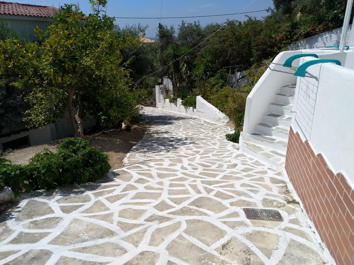 מגלי אמוס Amaranthos Skiathos View מראה חיצוני תמונה